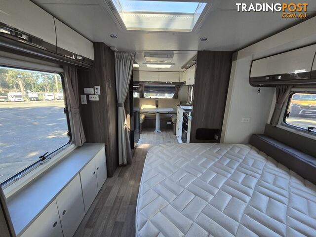 2018  JAYCO SILVERLINE  21.65-3 CARAVAN