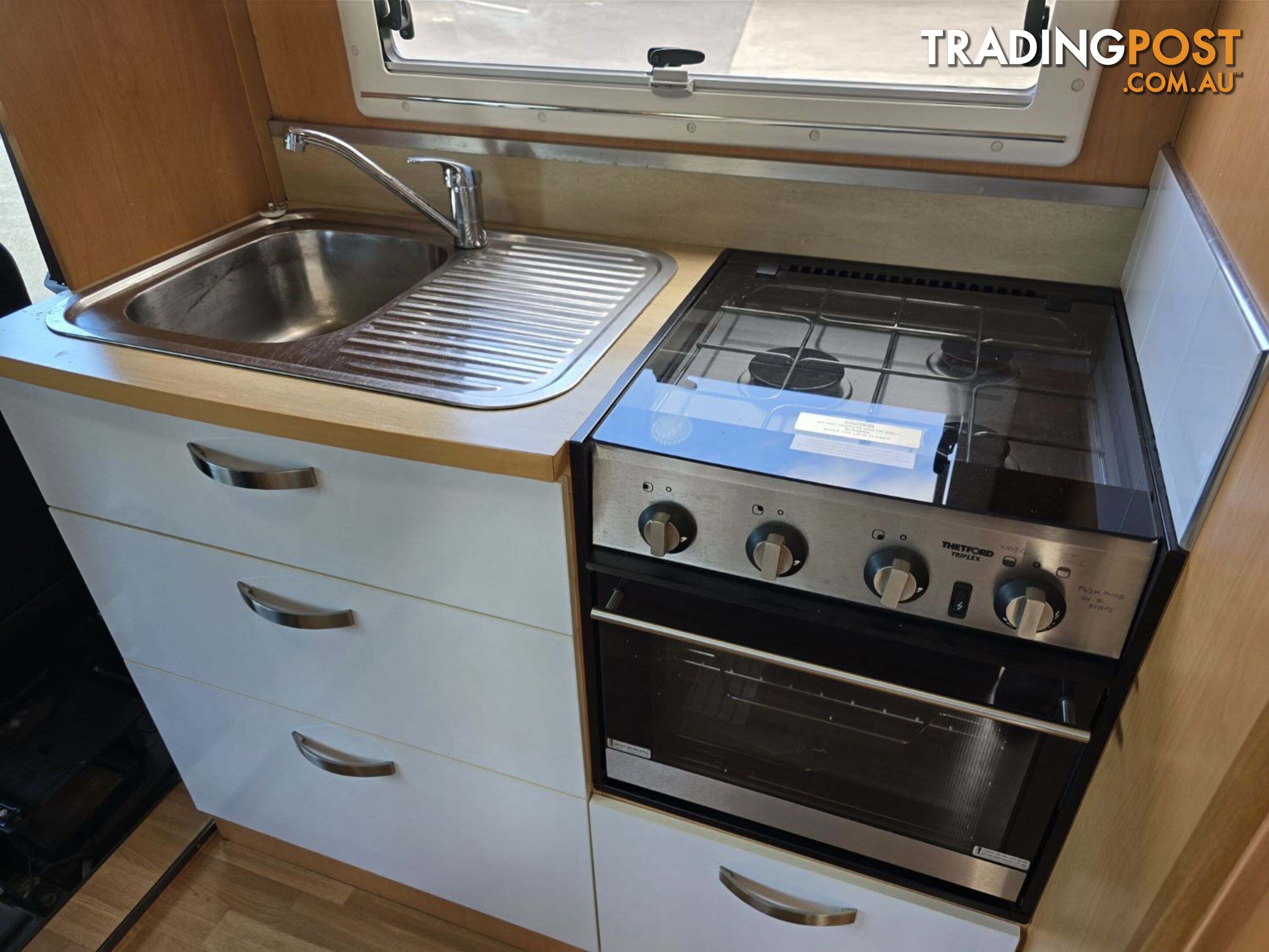 2013  SUNLINER PINTO MOTORHOME  