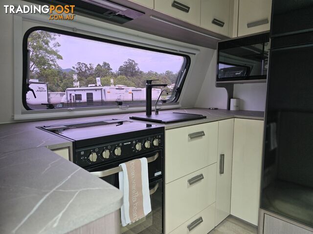 2022  JAYCO SILVERLINE  24.75-4.SL-MY22 CARAVAN