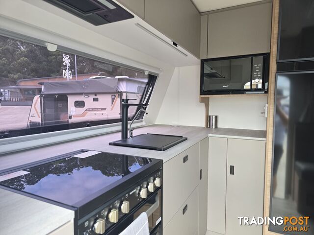 2024  JAYCO SILVERLINE  21.65-4.OB.SL-MY24 CARAVAN