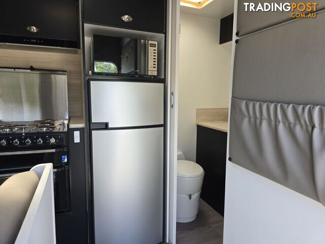 2019  NEWLANDS LUXE  628 CAFW CARAVAN