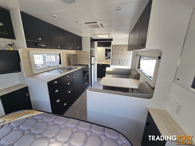 2019  NEWLANDS LUXE  628 CAFW CARAVAN