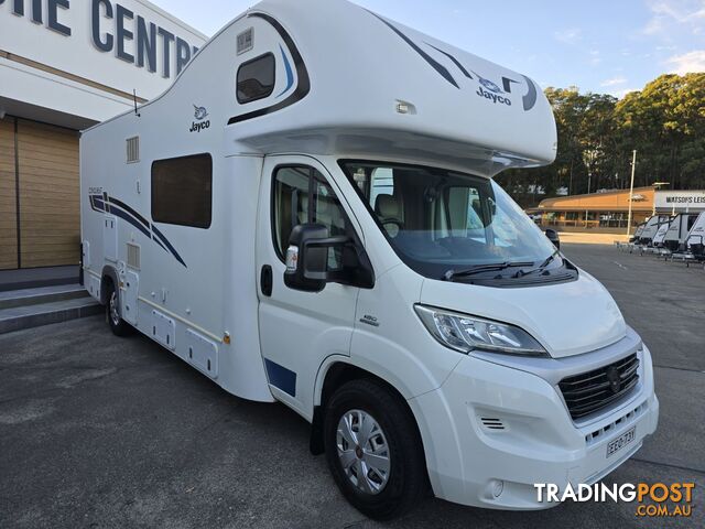 2016  JAYCO CONQUEST MOTORHOME FA 24-1 CAB CHASSIS