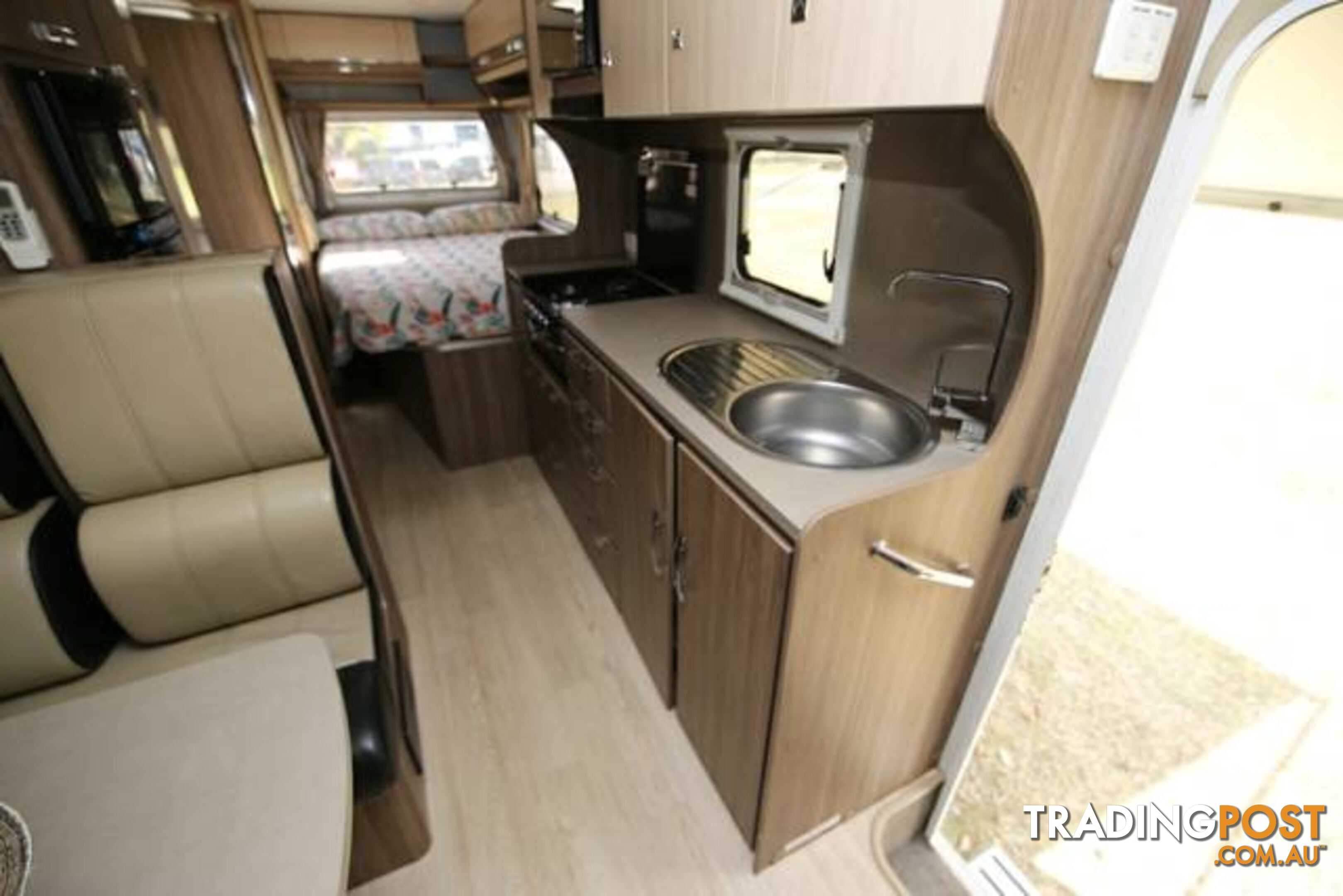 2016  JAYCO CONQUEST MOTORHOME FA 24-1 CAB CHASSIS