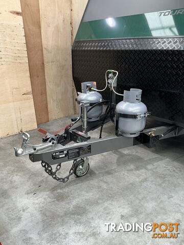 Victory 17'6 tourer single axle 2026 - photo 5 of 38