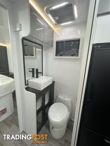 Fair Dinkum Caravans 23' Rear Club Offroad 2024