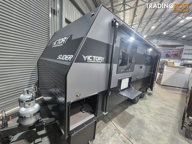 Victory 22 Slider Family with Club Lounge Slide 2025