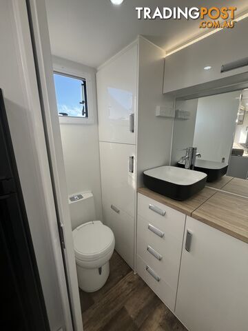 Victory 20'6 Angle Kitchen Centre Door Tourer 2026 - photo 5 of 47