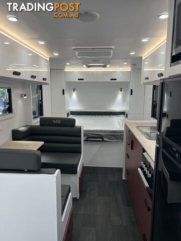 Victory 18'6 rear door tourer 2025 - photo 3 of 43