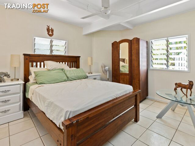 12 Edward Street Cairns North QLD 4870