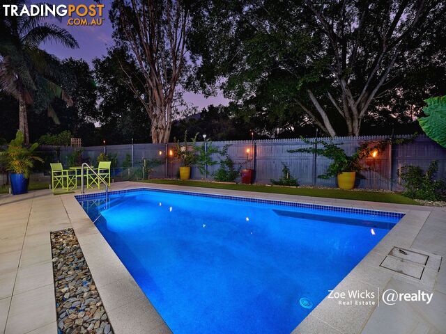 25 Meander Close Brinsmead QLD 4870