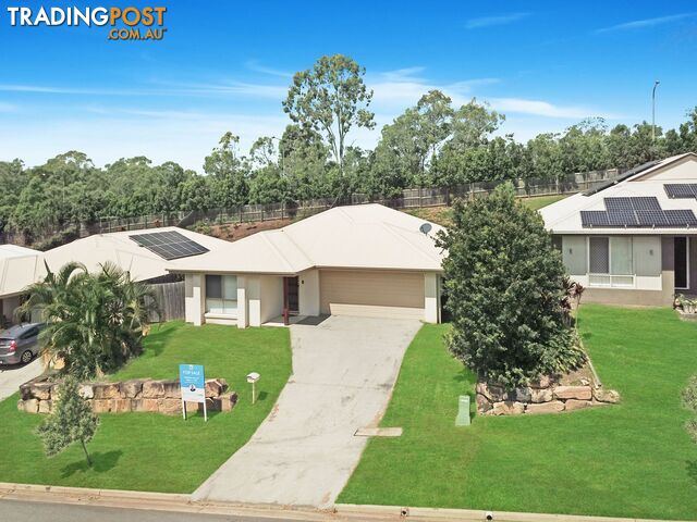 15 Sturt St Oxenford QLD 4210