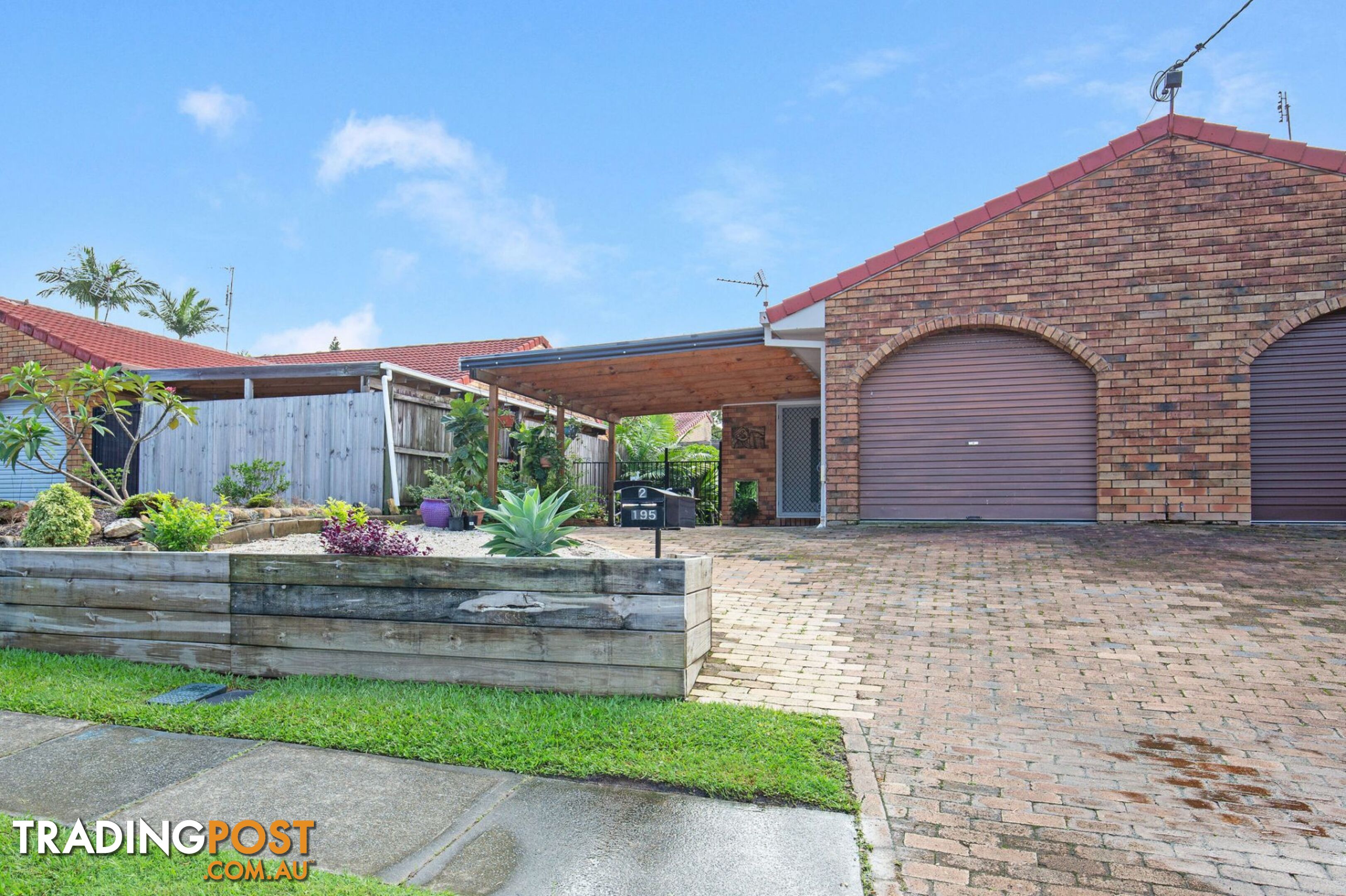 2 195 Central Street Labrador QLD 4215