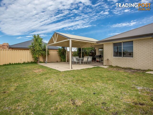 25 Neslite Road Dalyellup WA 6230