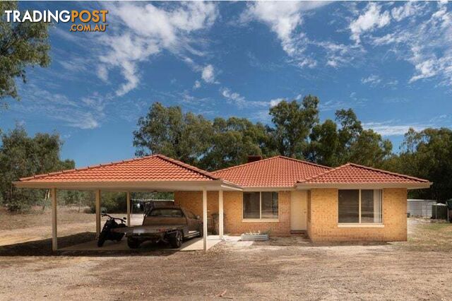 49 Karbro Drive Cardup WA 6122 - photo 2 of 15