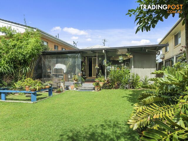 9 Fifteenth Avenue Palm Beach QLD 4221