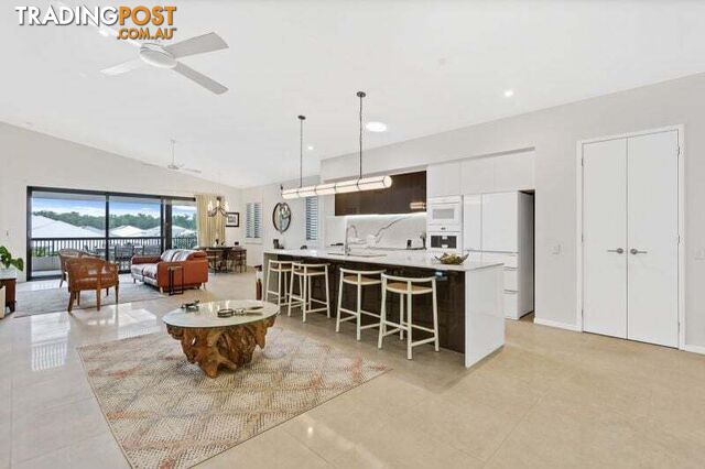 166 2 Retreat Drive Buderim QLD 4556 - photo 3 of 22