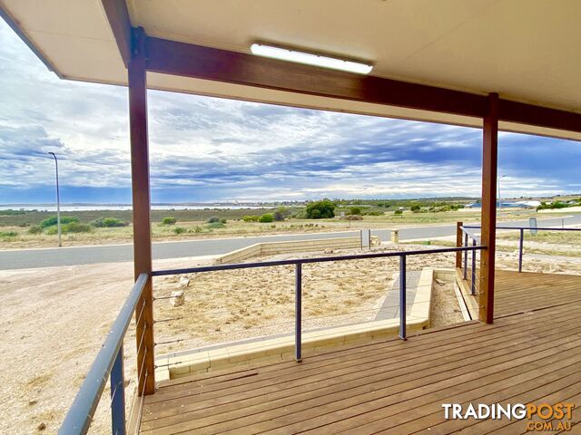 8 Oscar Williams Drive Streaky Bay SA 5680