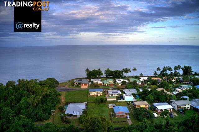 30 Bindon Street Flying Fish Point QLD 4860