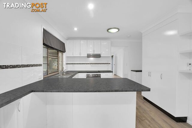 29 Voltaire Crescent Petrie QLD 4502