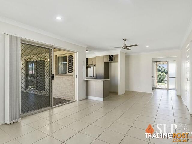 4 Agnes Place REDBANK PLAINS QLD 4301