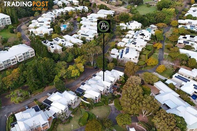 3134 Bell Park Circle Benowa QLD 4217