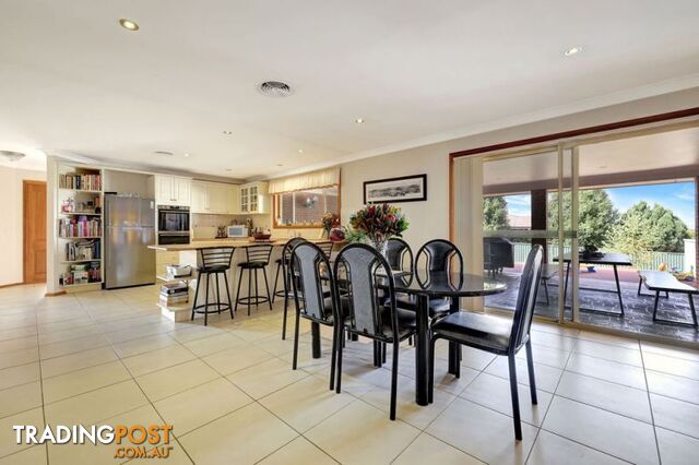 12 Caples Close Kelso NSW 2795