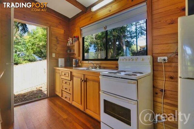 59 Tamarind Street Maleny QLD 4552 - photo 3 of 15