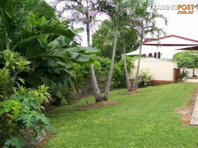 2 Dalrymple  Street BOWEN QLD 4805