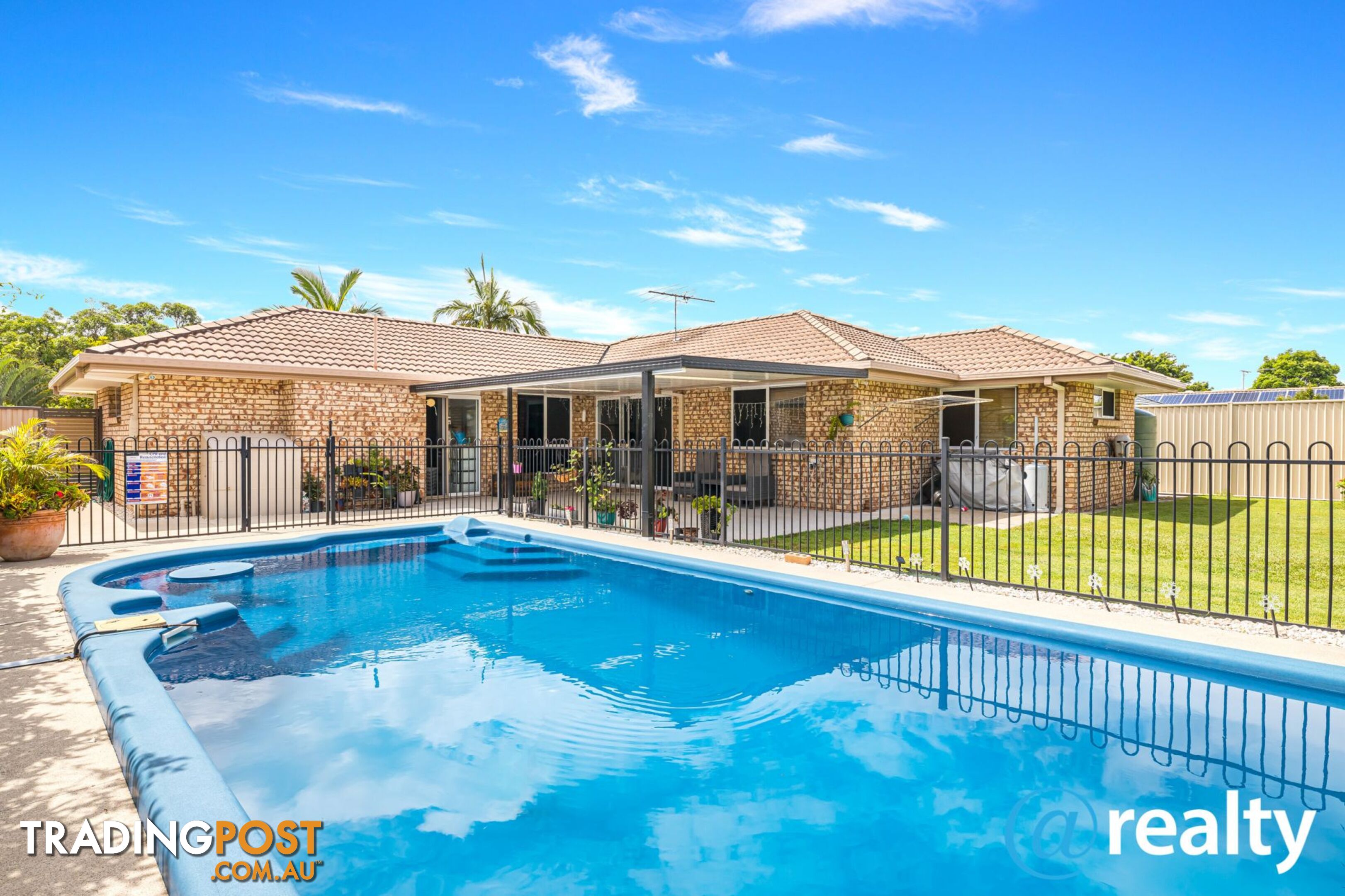 12 Winch Court Banksia Beach QLD 4507