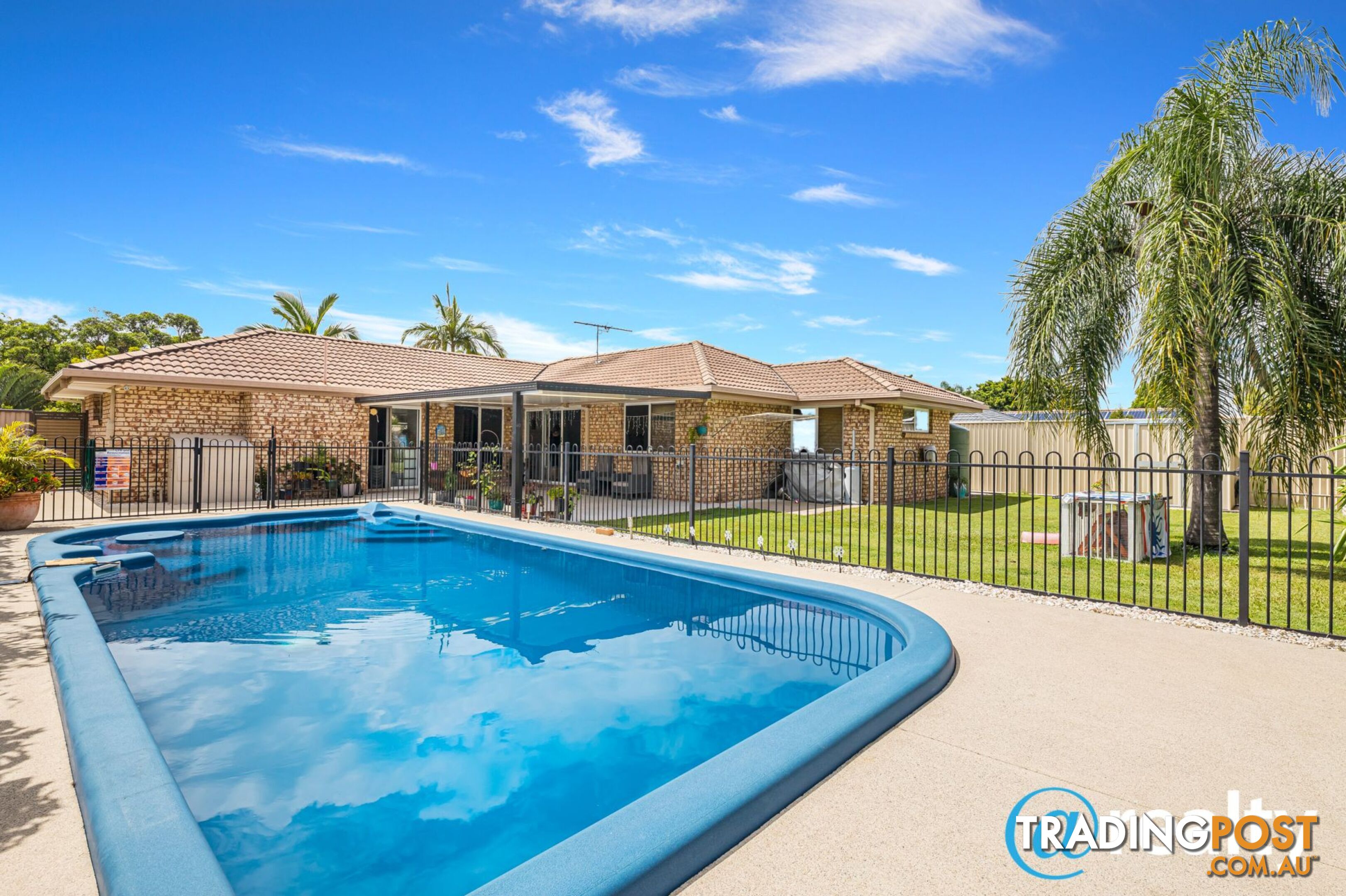 12 Winch Court Banksia Beach QLD 4507