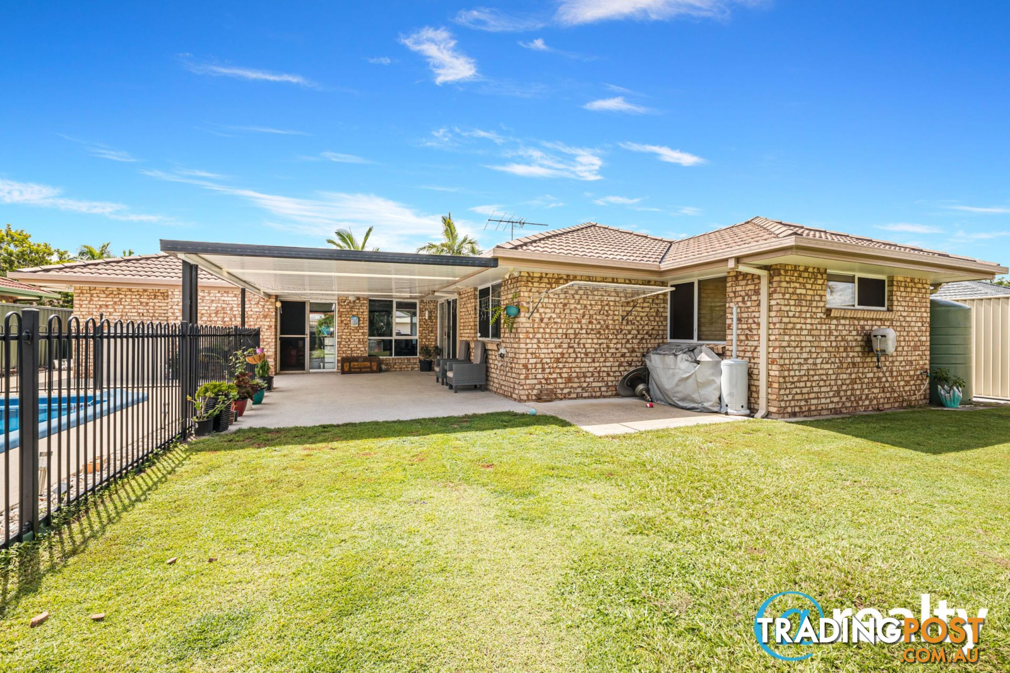 12 Winch Court Banksia Beach QLD 4507