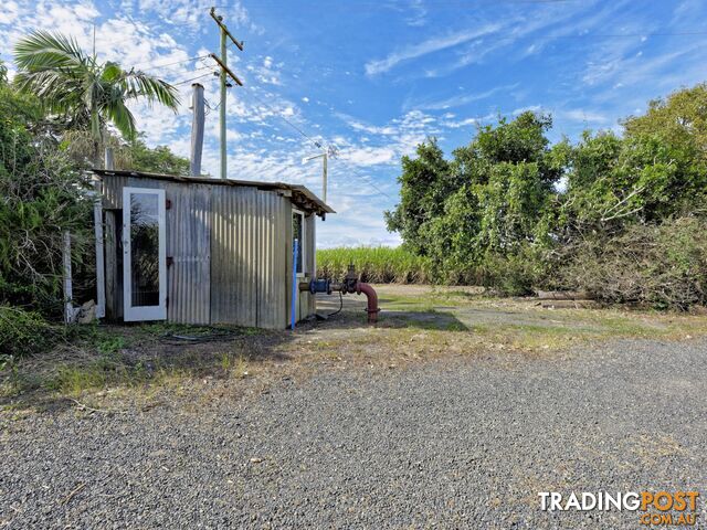 Moore Park Beach QLD 4670