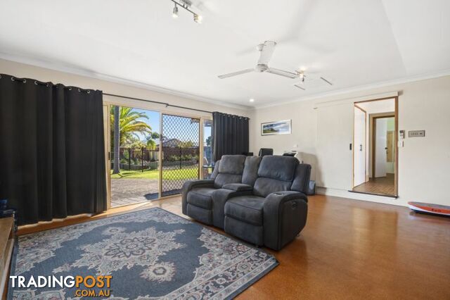 1 Mackay Close Sorrento QLD 4217