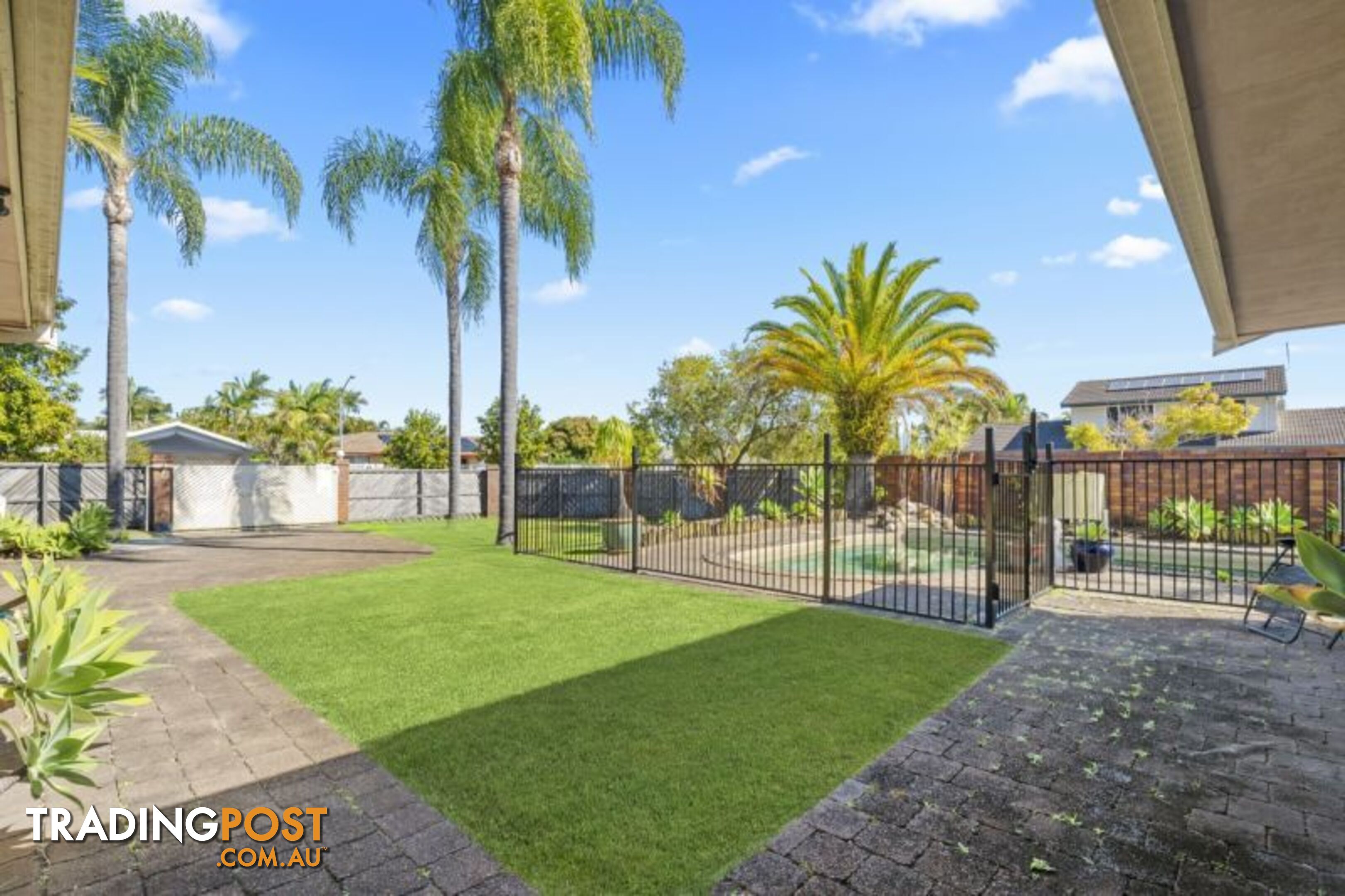 1 Mackay Close Sorrento QLD 4217