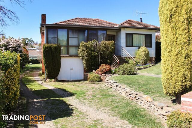 82 Esrom Street West Bathurst NSW 2795