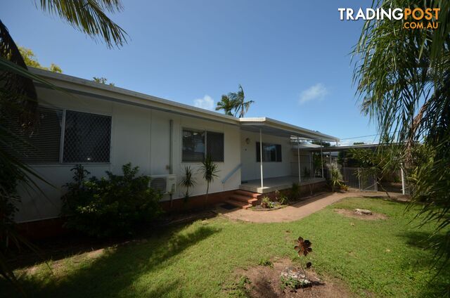 4 Rosella Street Slade Point QLD 4740