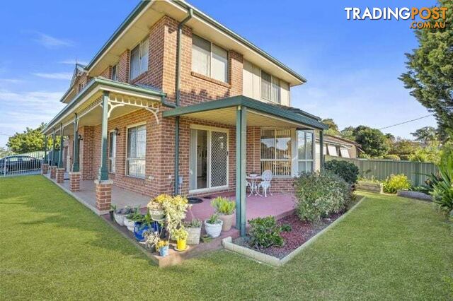 208 Wallarah Road Gorokan NSW 2263 - photo 2 of 14