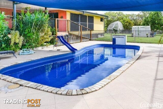 198 Cunningham Road Goomboorian QLD 4570