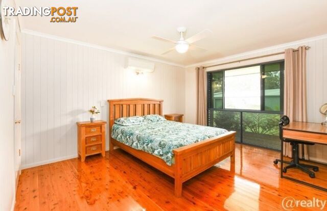 198 Cunningham Road Goomboorian QLD 4570