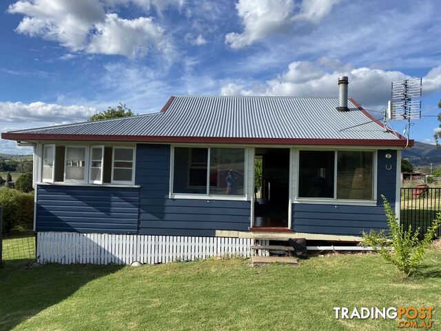 33 Oak Street Killarney QLD 4373