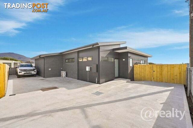2 27 Dowsing Avenue Dowsing Point TAS 7010