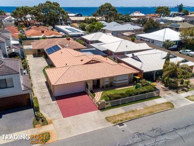 96A Parkin Street Rockingham WA 6168 - photo 4 of 26