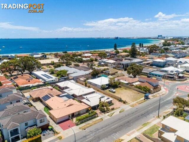 96A Parkin Street Rockingham WA 6168 - photo 2 of 26