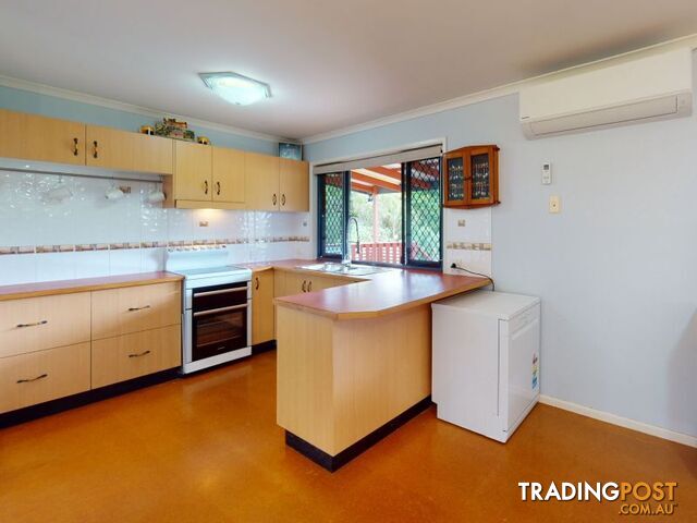 27 Chamberlain Street Woolooga QLD 4570