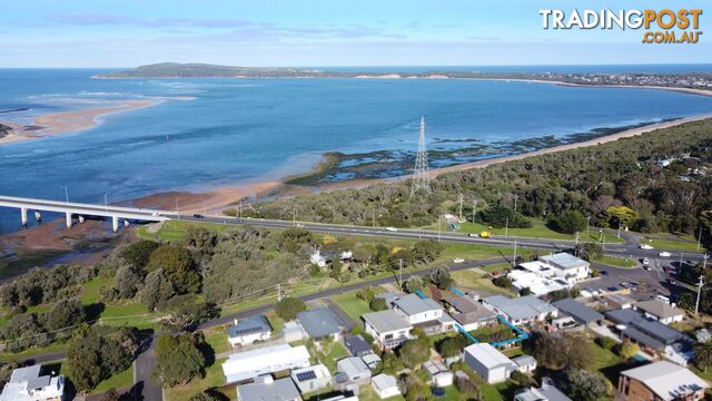 13 Beach Crescent Newhaven VIC 3925