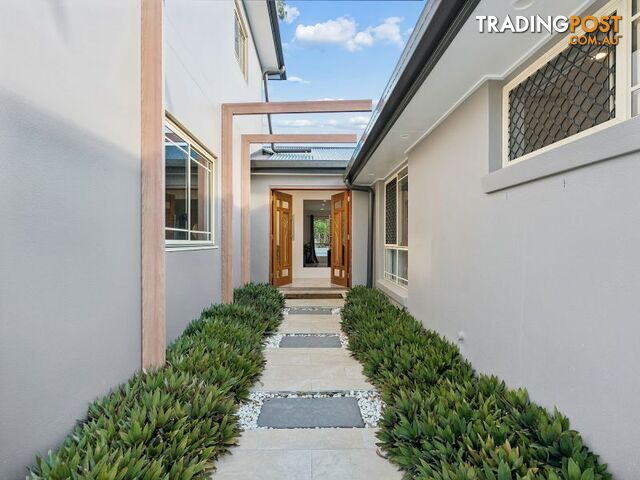 17 Barrier Place Forest Lake QLD 4078
