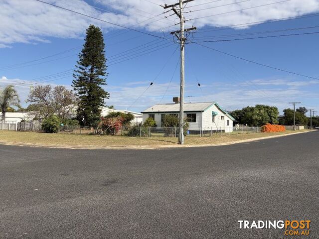 17 Brooks Street Emerald QLD 4720