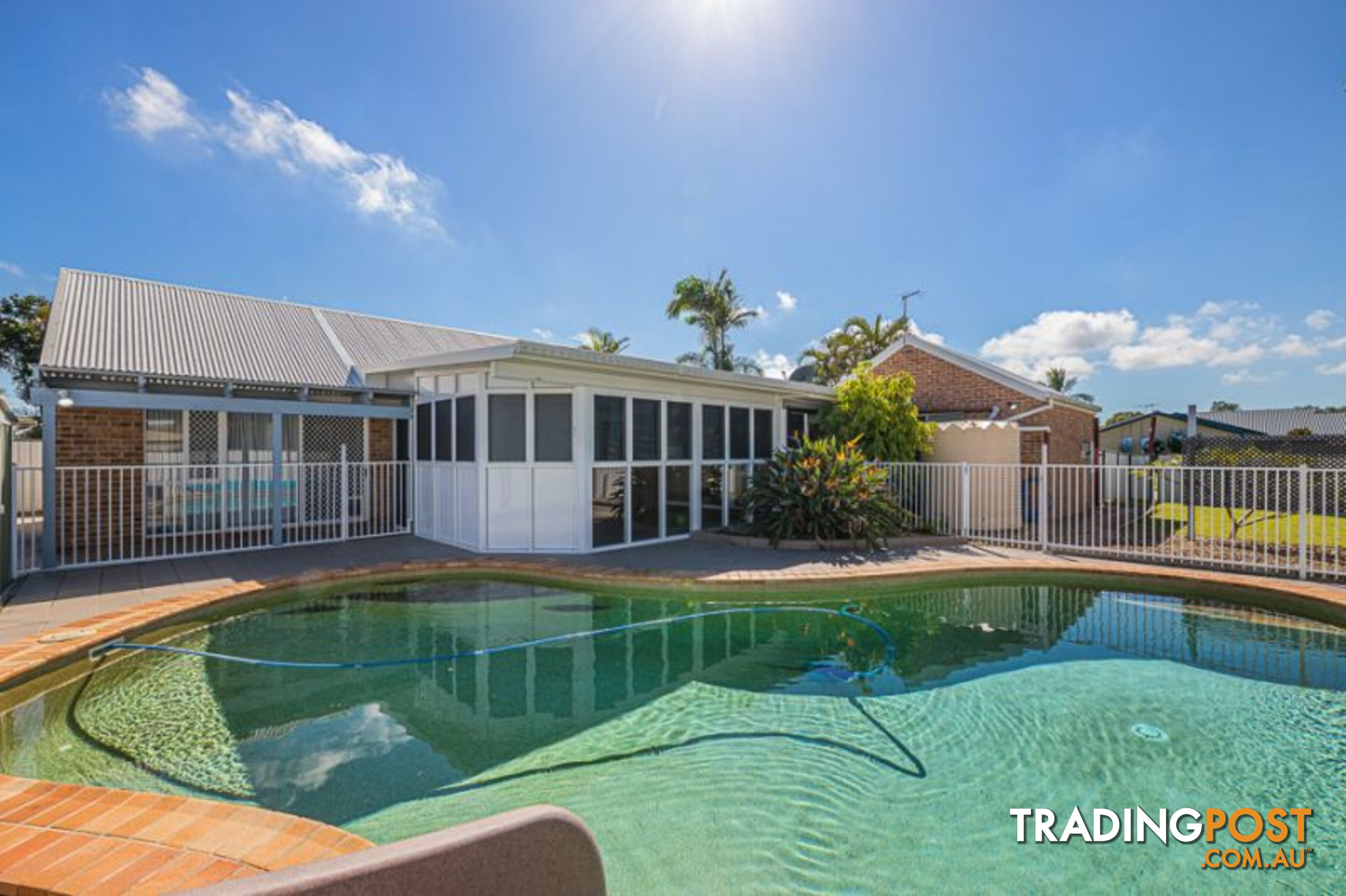 24 Castaway Court Banksia Beach QLD 4507