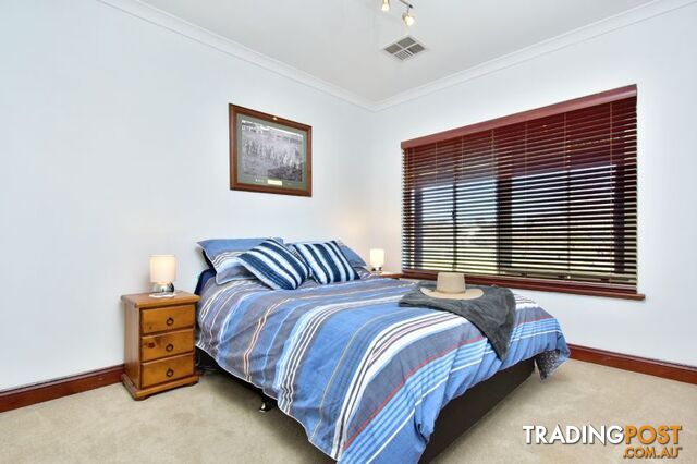 15 Swan Road Middle Swan WA 6056